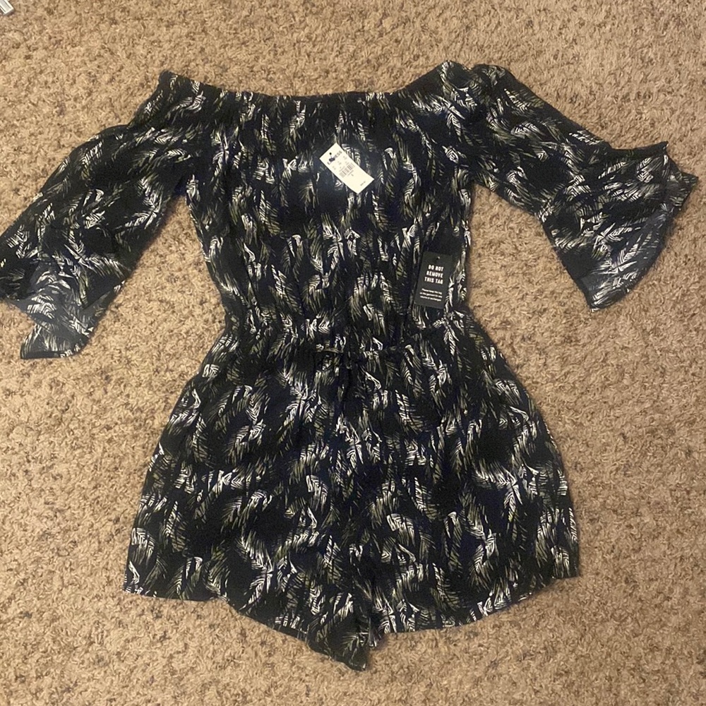 Express Shorts Romper - Off Shoulder Bell Sleeves. NWT Size Small